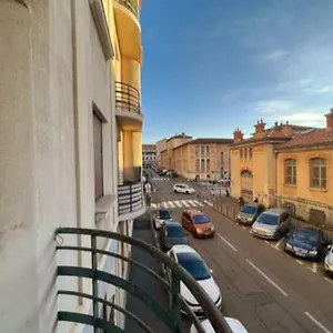 Label Etape - 2min Gare - Wifi - Terrasse Apartment